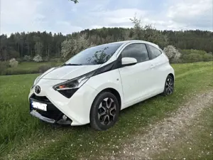 Toyota Aygo x-play