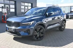 Volvo XC40 B4 DKG Ultra Black Edition*360°*PANO*ACC