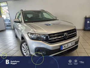 Volkswagen T-Cross Life 1.0 TSI, APP ACC SHZ DAB GAR 02/28
