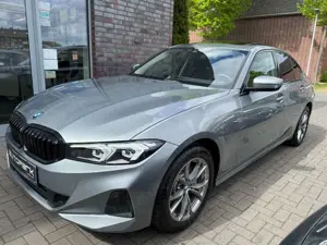 BMW 320 e Lim. Shadow KomfortZ GSD AG+ SkyGrau 17" Bild 1