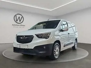 Opel Combo E Cargo 1,5D XL Edition EHZ Klimaaut AHK Navi Kam