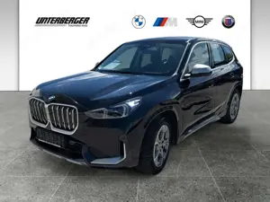 BMW iX1 xDrive30 LED-Scheinwerfer SHZ