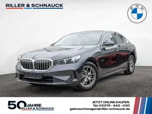 BMW 520 d PDC SHZ H/K NAVI HUD SITZBELÜFTUNG 360°