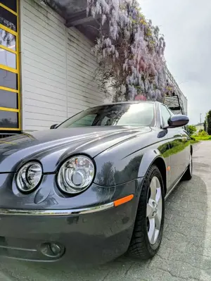 Jaguar S-Type