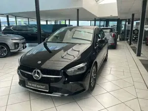 Mercedes-Benz B 200 Progressive *AHK *Park-Paket *LED *MBUX