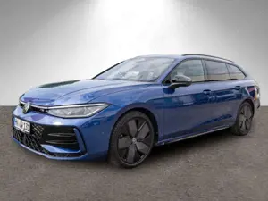 Volkswagen Passat Variant R-Line 4Motion 2.0TDI DSG HUD AHK Bild 2