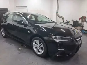 Opel Insignia Sports Tourer Business,LED,Navi,Sh,Pdc!
