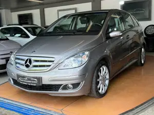 Mercedes-Benz B 180 CDI Automatik / Klima / Teilleder 8 X Alu