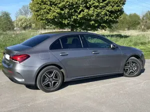 Mercedes-Benz A 250 A 250 e Edition 2020 (177.186) Bild 2