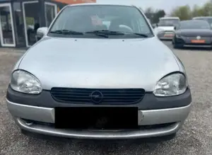 Opel Corsa Corsa 16V Edition 2000