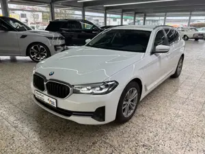 BMW 520 i Touring/Business/ParkassistentPaket/M-Lenkr
