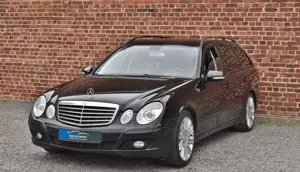 Mercedes-Benz E 220 CDI T 1HAND NAVI LEDER S.HEFT TEMPOMAT ALU