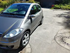 Mercedes-Benz A 200 A-Klasse  3-Türer Elegance