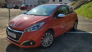 Peugeot 208 208 PureTech 82 Allure