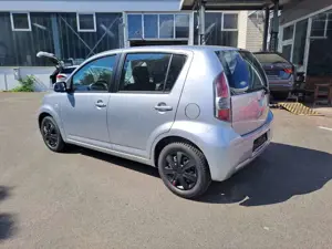 Daihatsu Sirion Bild 4
