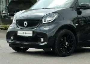 smart forTwo Cabrio Aut 117PS/BRABUS/LEDER/NAVI/KAMERA