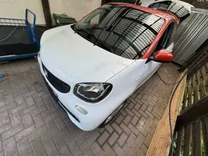 smart forFour Gepflegter Forfour EQ ,2.Hd. Navi, Sh, SOH 93% Bild 2