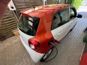 smart forFour Gepflegter Forfour EQ ,2.Hd. Navi, Sh, SOH 93% Bild 4