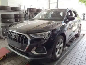Audi Q3 advanced 45 TFSI 180kW quattro S tronic LED Navi