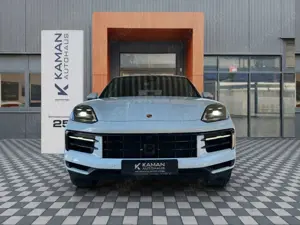 Porsche Cayenne Bild 2