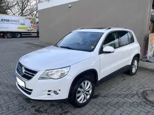 Volkswagen Tiguan Volkswagen Tiguan 1.4 TSI *Pano*Camera*CarPlay*Alarm*