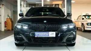 BMW 330 d M Sport DriveAProf RückFahrKam ServiceInklu