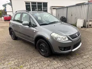 Suzuki SX4 Club