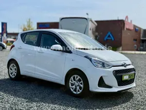 Hyundai i10 SITZ+LENKRADHEIZ CARPLAY+ANDROID TEMP KLIMA