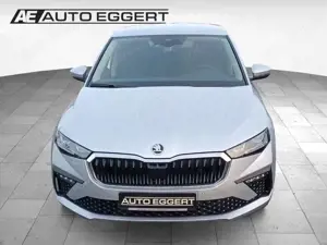 Skoda Scala Selection 1,5 TSI 110 kW 6-Gang-Schaltgetr AHK-kla Bild 3