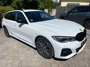 BMW 320 d M Paket LivePR H/K ACC Kam 360 KOM AHK 18 Bild 3