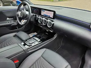 Mercedes-Benz CLA 200 d Progressive Line Navi/LED/ACC Bild 2