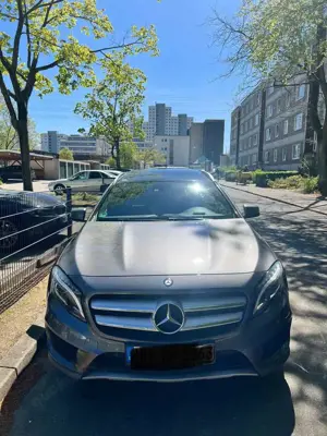 Mercedes-Benz GLA 200 GLA 200 (156.943)