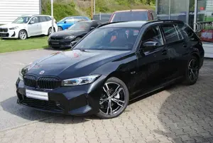 BMW 330 e A Touring M Sport.HUD.HK.Leder.E-Sitze