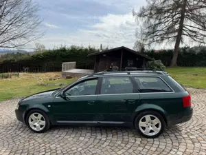 Audi A6 4.2 Avant quattro 161 km Service/TÜV Neu!