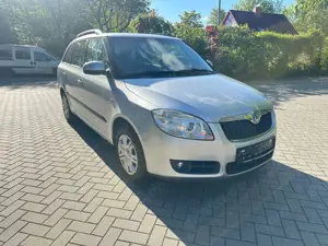Skoda Fabia Ambiente /TÜV NEu / Klima / AHK