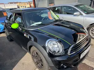 MINI One Bild 2