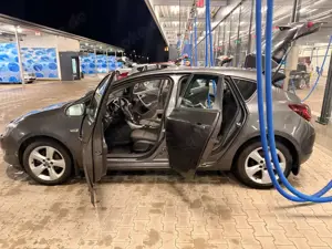 Opel Astra Bild 2