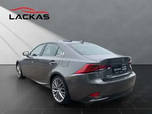 Lexus IS 300 Bild 3