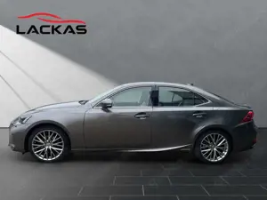 Lexus IS 300 Bild 2