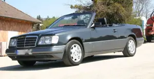 Mercedes-Benz E 220 CABRIO*SPORTLINE*SCHECKHEFT*LEDER*