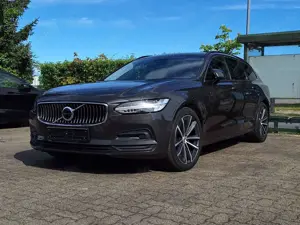 Volvo V90 V90 B5 D AWD Geartronic Momentum Pro Bild 3