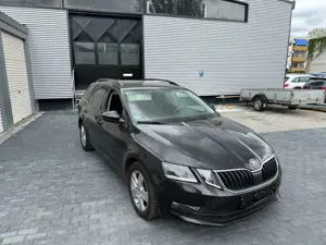 Skoda Octavia Combi Ambition*NAVI*DAB*LED*ALU*KAM