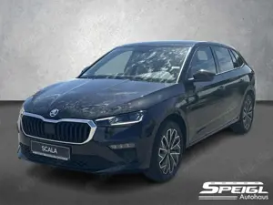Skoda Scala Tour 1.0l TSI DSG Klima Navi Rückfahrkamera