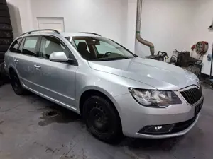 Skoda Superb Combi Active !Tüv06/2027!FÜR EXPORT !!!