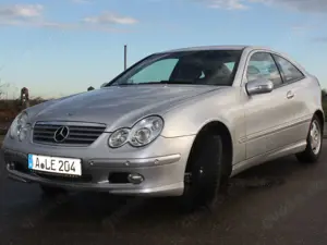 Mercedes-Benz C 220 W 203 Coupe