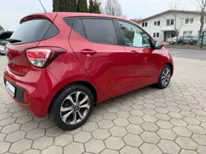 Hyundai i10 YES! Plus PDC Allwetterreifen SHZ Bild 5