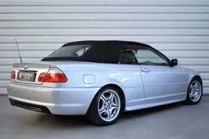 BMW 320 Ci Cabrio+M-Sportpaket + Nur 69.100km+1.Hand Bild 4