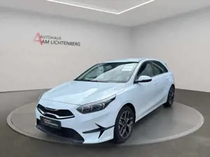 Kia Ceed / cee'd Spirit 1.5 T-GDI 140 DCT7 TEC + PDC + LED + SHZ