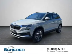 Skoda Karoq Tour 2,0 TDI DSG NAVI AHK STANDHZG MATRIX-