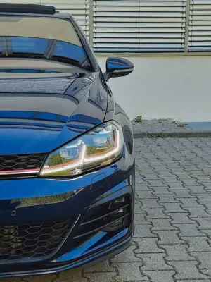 Volkswagen Golf VIIGTI Perf./LED/Kam/Pano/VirtualC/Dynaudio